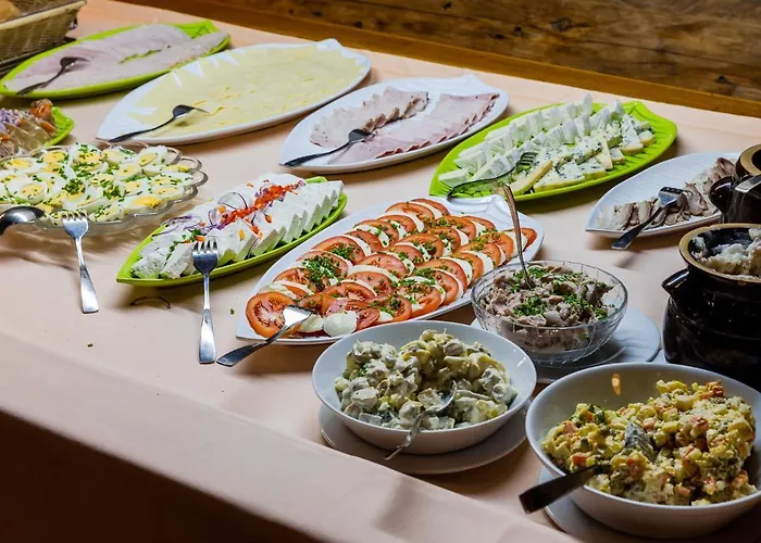 호텔 Marysin Dwor 2*