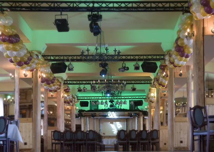 호텔 Marysin Dwor 2*